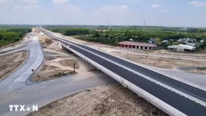 PM draws red line on May 10 as public capital disbursement lags