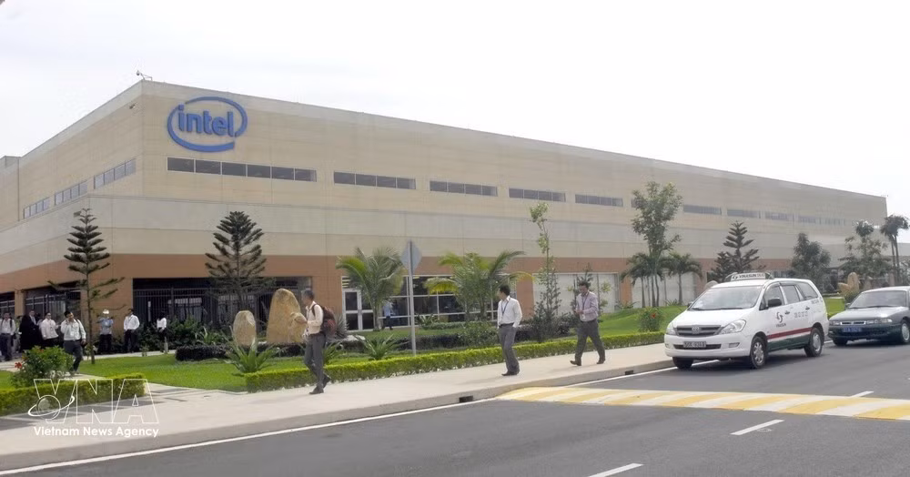 Intel's chip assembly and testing plant at the Ho Chi Minh City Hi-Tech Park (Photo: VNA)