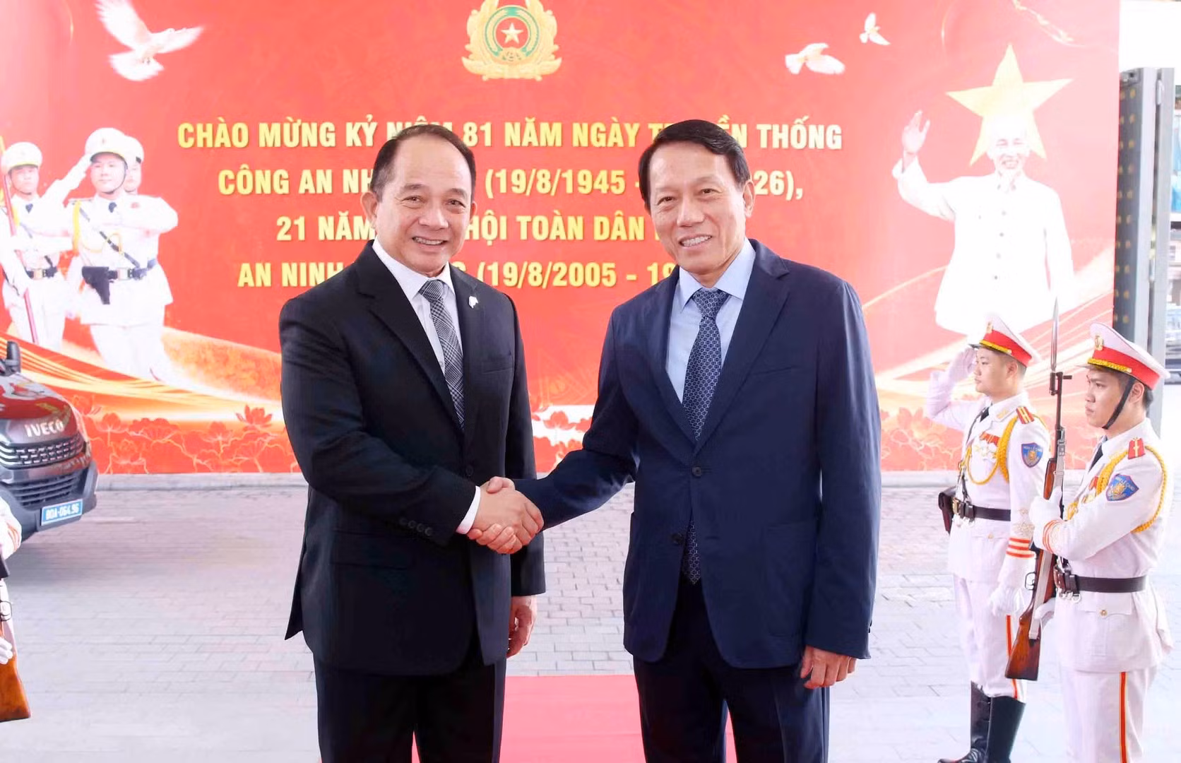 tai-xuong-5.png