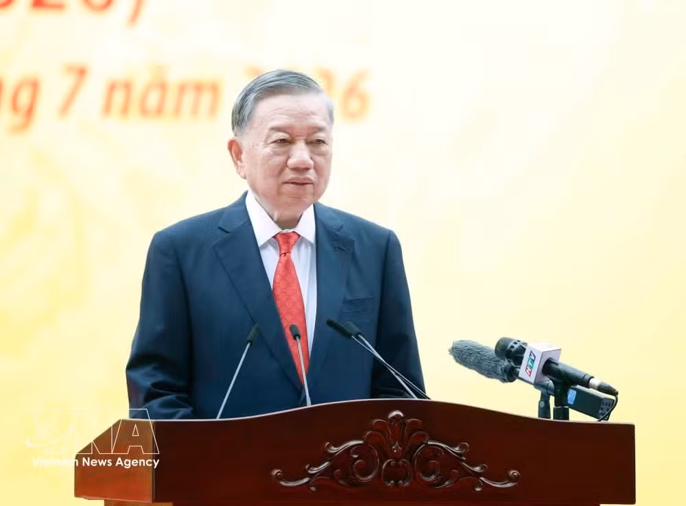 Party General Secretary and State President To Lam speaks at the ceremony to mark the 50th anniversary of Saigon-Gia Dinh city being officially named after President Ho Chi Minh. (Photo: VNA)