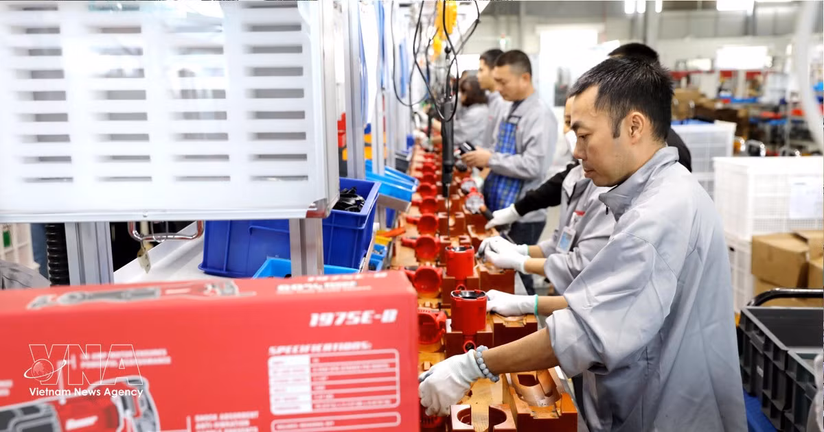 vnanet-workers.jpg