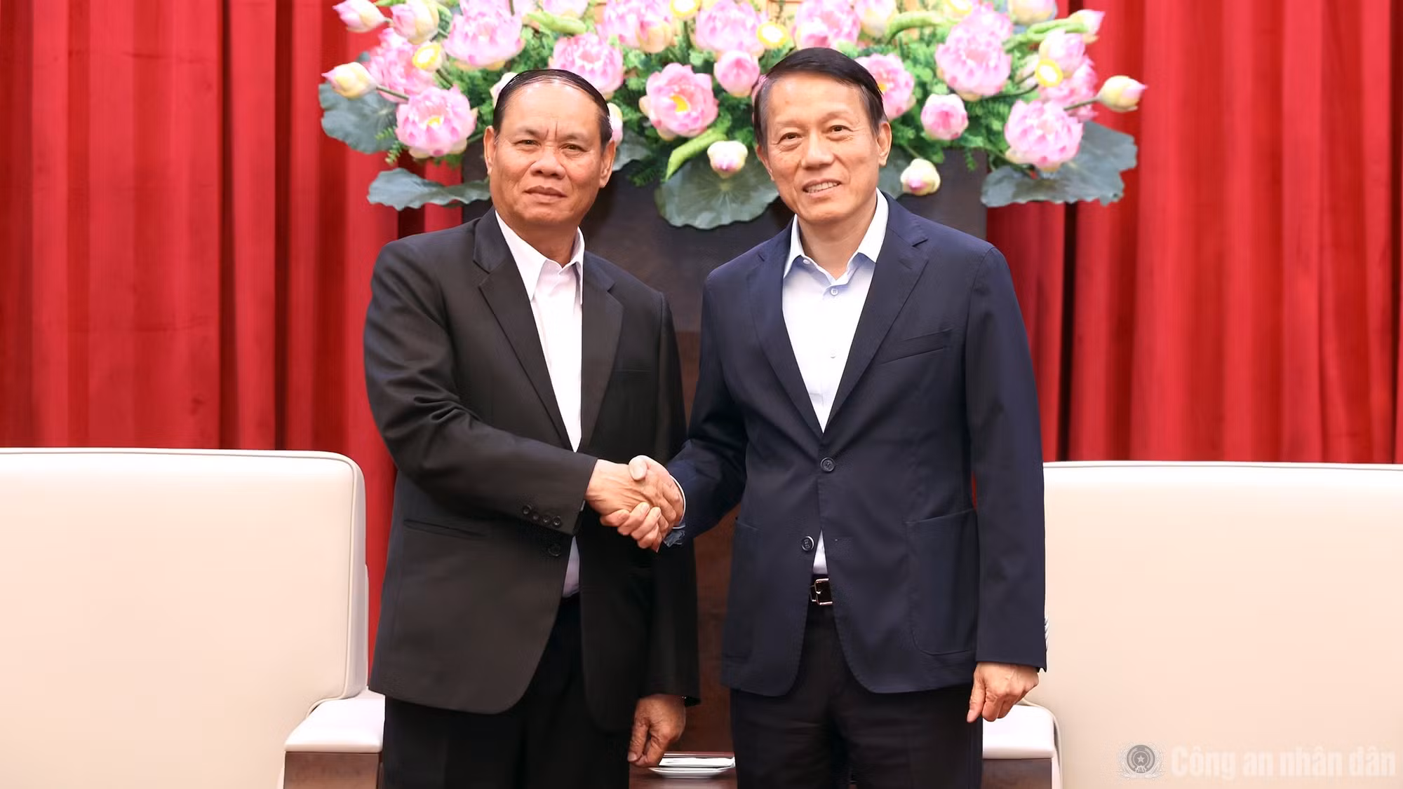 tai-xuong-6.png