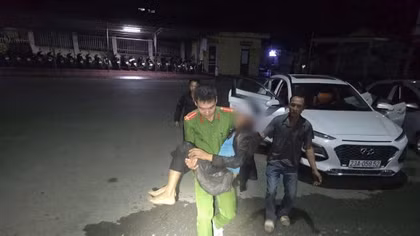 Tuyen Quang police successfully rescue two individuals in distress