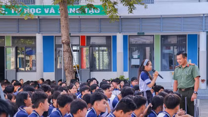 Criminal Police Department launches campaign to promote legal dissemination in schools