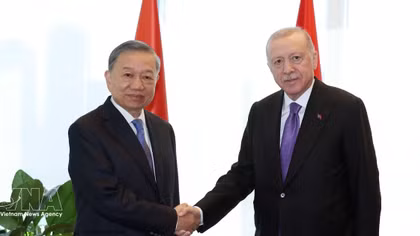 Top leader meets with Turkish President on UNGA 81 sidelines