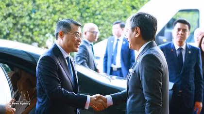 PM Le Minh Hung wraps up working trip to India