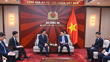 Minister Luong Tam Quang receives RoK Ambassador 