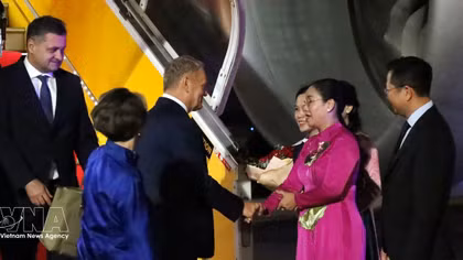 Polish PM arrives in Da Nang, beginning official visit to Vietnam