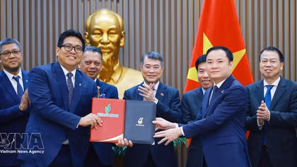 Prime Minister backs PETRONAS' further investment expansion in Vietnam