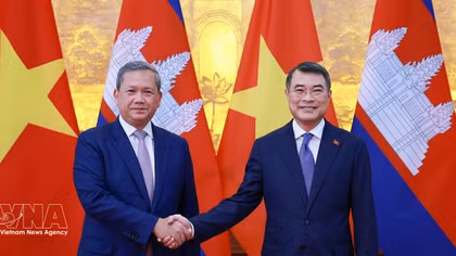 Vietnamese, Cambodian PMs advance practical, results-oriented partnership during talks
