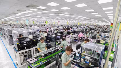 Vietnam urged to shift mindset in attracting foreign direct investment in new period
