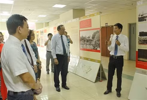 The exhibition will last until July 15. Source: VNA.