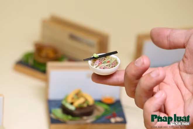 Indeed, the item is the same size as Ha An’s thumb. Typically, it would take Ha An and her team between three and five days to complete a single piece.