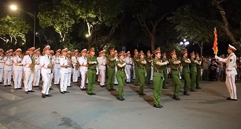 Public Security Ceremonial Unit to give special program in HCMC ảnh 2