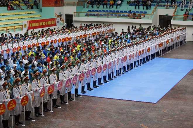 Overview of the event.