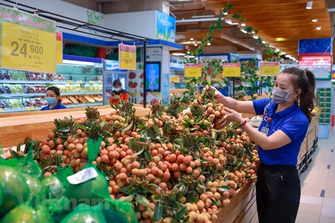 Thieu lychees are on sale at a supermarket in Hanoi.