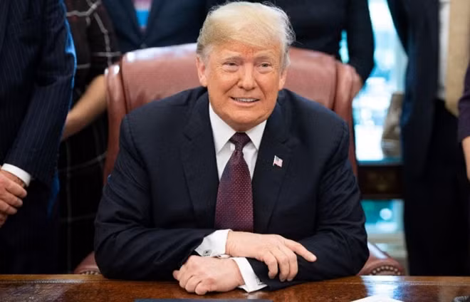 Trump says he 'easily' answered Russia probe questions ảnh 1