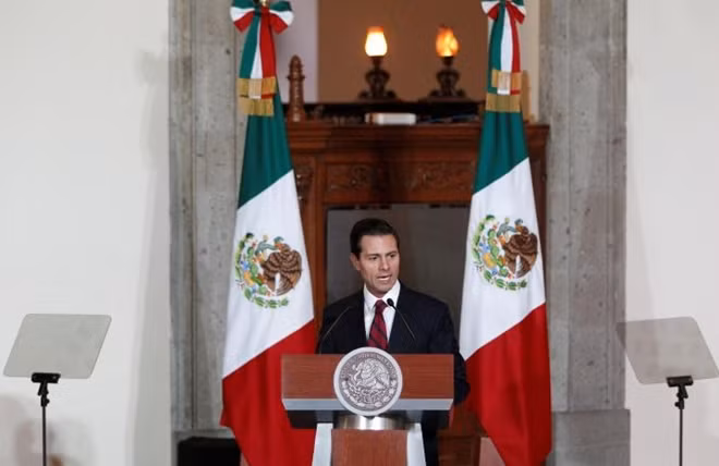 Mexico's President Enrique Pena Nieto speaks to the audience during a meeting with members of the diplomatic corps in Mexico City, Mexico January 11, 2017. REUTERS/Carlos Jasso