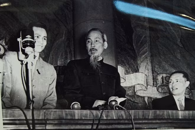 File photo: President Ho Chi Minh speaking at Moscow National University.