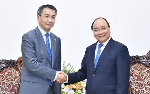 Prime Minister Nguyen Xuan Phuc meeting Mongolian Foreign Minister Tsend Munkh Orgil.