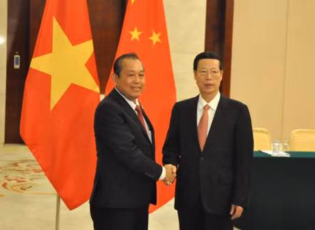 Deputy PM Truong Hoa Binh on September 11 had a meeting with his Chinese counterpart Zhang Gaoli in Nanning city.