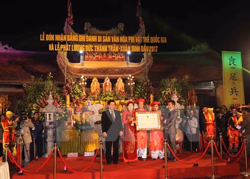 Scene at the ceremony recognising Tran Thuong Temple festival as national intangible heritage.