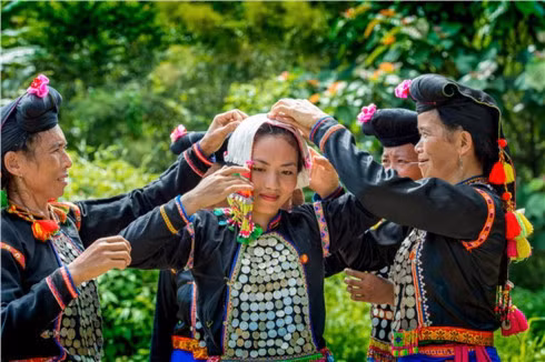 A festival, themed national solidarity and ethnic cultural essence, will take place at the Vietnam National Village for Ethnic Culture and Tourism throughout November.