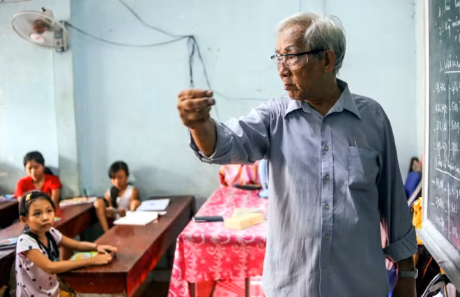 Huynh Van Phe has spent the last 20 years teaching poor students. Huynh Van Phe has spent the last 20 years teaching poor students.