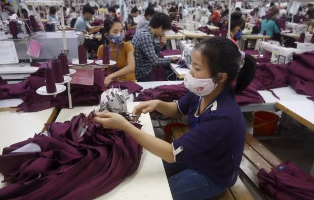 Vietnam's garment and textile exports to the EU will be freed from tariffs when a free trade deal takes effect, possibly in late 2017. (Photo:Reuters)