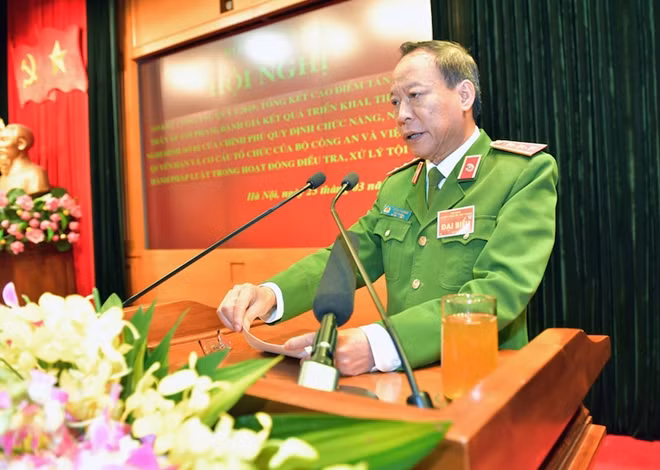 Deputy Minister Le Quy Vuong speaking at the event.