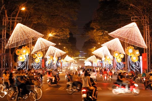 The design-decoration contest will be organized for reknowned public areas of the city.