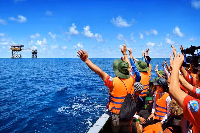 Government approves the establishment of sea and islands fund.