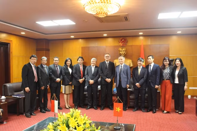 On 27 - 28 February 2018, Indonesia has conducted a series of technical consultations related to the issue of automotive exports to Viet Nam.
