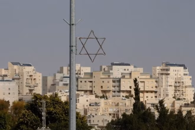 A general view shows a Star of David near buildings in the Israeli settlement of Maale Edumim, in the occupied West Bank December 28, 2016. REUTERS/Baz Ratner