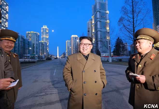 North Korean leader Kim Jong Un provides field guidance at the construction site of Ryomyong Street in this undated picture provided by KCNA in Pyongyang on March 16, 2017. KCNA