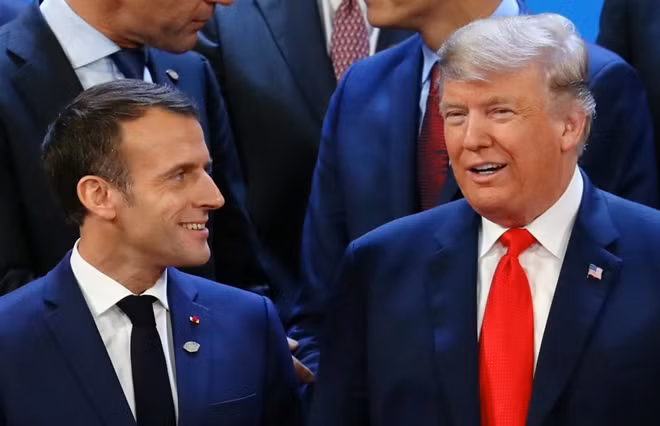 Trump mocks Macron again over French fuel tax protests ảnh 1