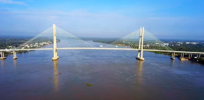 Cao Lanh Bridge. Photo: VnExpress