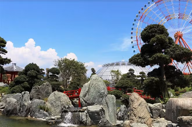 The Japan garden.