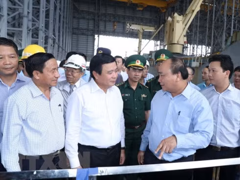 Prime Minister Nguyen Xuan Phuc at Hung Nghiep Formosa Ha Tinh Steel Company
