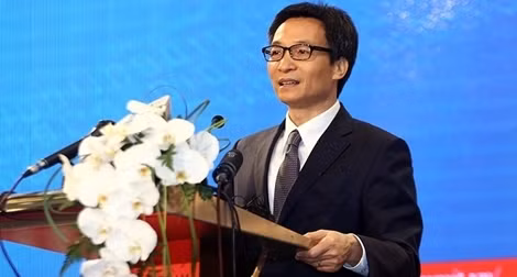 Summit discusses telecommunications infrastructure, digital content services ảnh 3