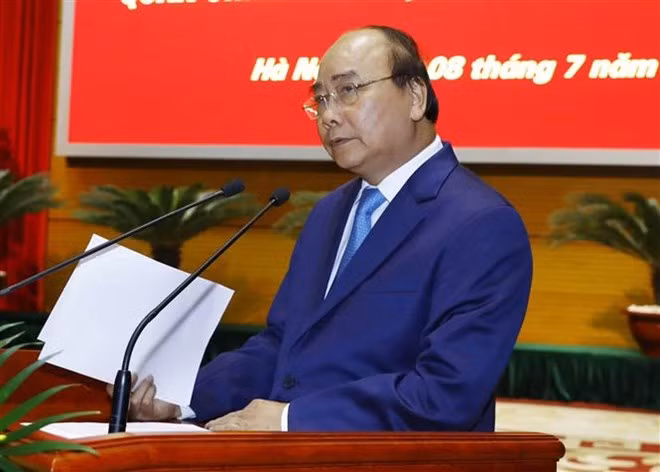 Prime Minister Nguyen Xuan Phuc speaks at the conference (Photo: VNA)