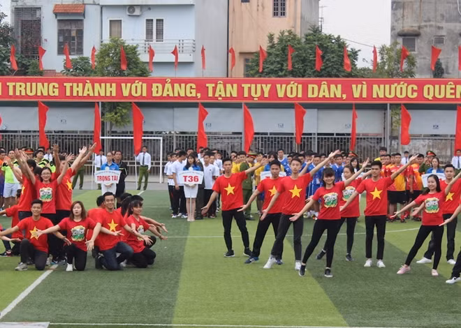 Performance in the opening ceremony