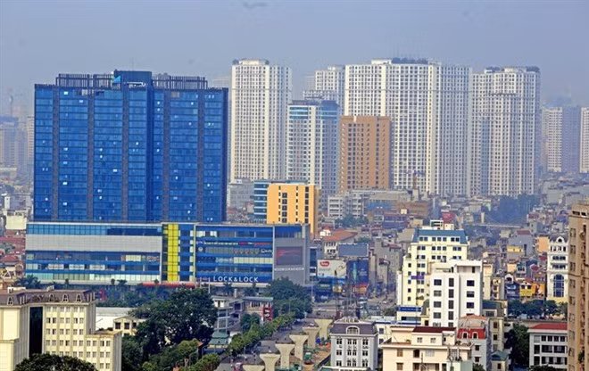 2019 is expected to continue to be the year of the middle-end product market. (Photo: VNA) 2019 is expected to continue to be the year of the middle-end product market. (Photo: VNA)