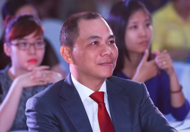 Mr Pham Nhat Vuong