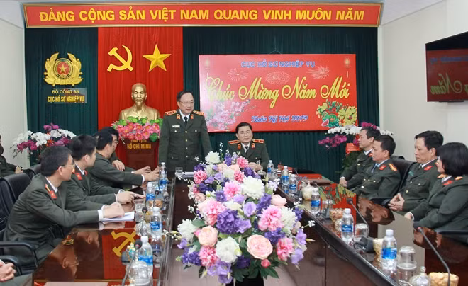 Deputy Minister Nguyen Van Thanh worked with the Department of Police Record Management.