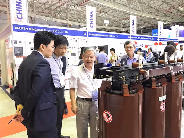 At the Electric & Power Vietnam 2018 exhibition (Source:http://thegioitiepthi.vn)