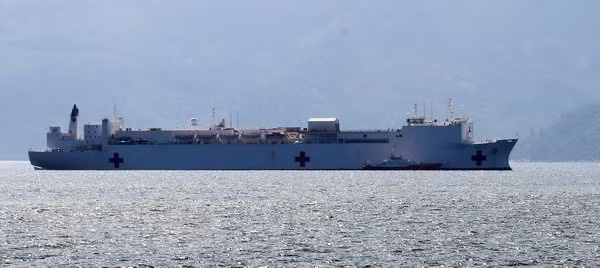 The US Navy’s hospital ship USNS Mercy. (Photo: VNA)