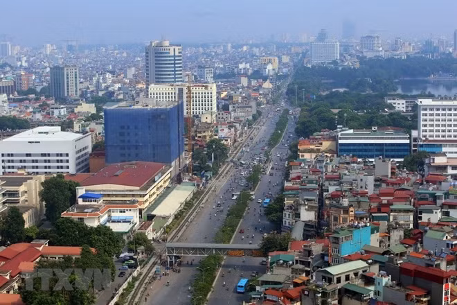 Giai Phong street in Hai Ba Trung district