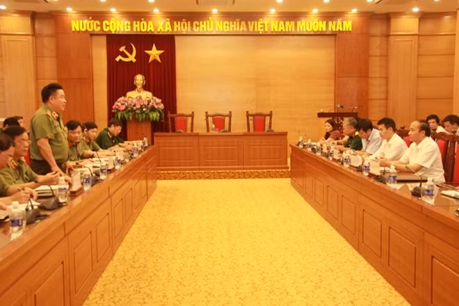 Meeting between leaders of the MPS and Vĩnh Phúc province