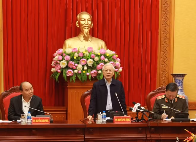 Party General Secretary Nguyen Phu Trong, Prime Minister Nguyen Xuan Phuc and Minister of Public Security at the conference.